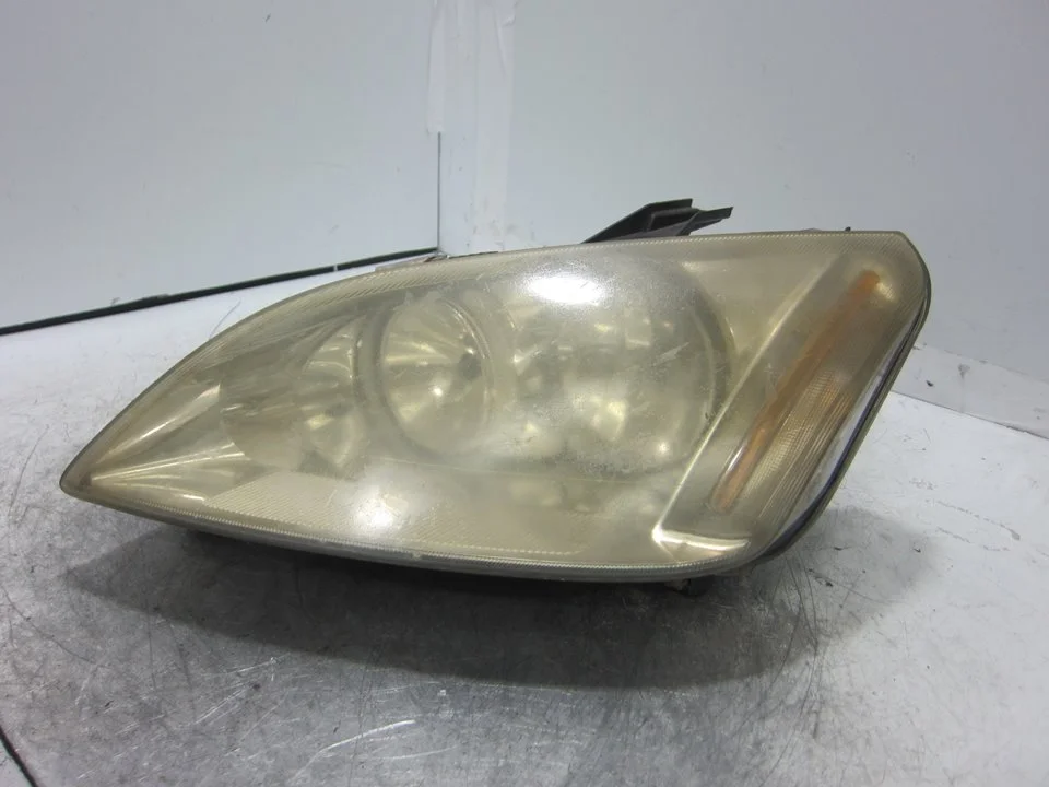 Foto de FARO IZQUIERDO FORD FOCUS C-MAX (CAP)(2003) 2.0 TDCi CAT (136 CV / 100 KW) referencia 270605