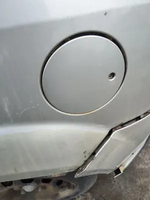 Foto de TAPA EXTERIOR COMBUSTIBLE FORD FIESTA (CBK) 1.4 TDCi CAT (68 CV / 50 KW) referencia 1143314