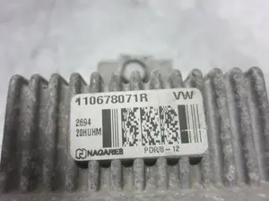 Foto de CAJA PRECALENTAMIENTO DACIA LOGAN II 1.5 dCi Diesel FAP CAT (75 CV / 55 KW) referencia 110678071R foto 3
