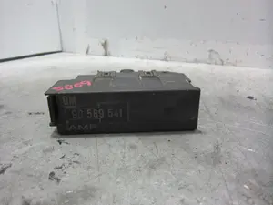 Foto de CAJA RELES / FUSIBLES OPEL MERIVA 1.7 16V CDTI (101 CV / 74 KW) referencia 90589541 foto 4