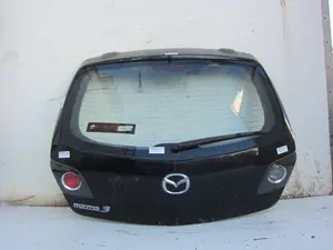 Foto de NO IDENTIFICADO MAZDA 3 BERLINA (BK) 2.0 Diesel CAT (143 CV / 105 KW) foto 5