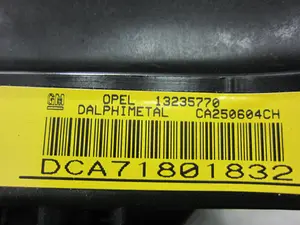 Foto de AIRBAG DELANTERO IZQUIERDO OPEL CORSA D 1.2 16V CAT (Z 12 XEP / LB4) (80 CV / 59 KW) referencia 13235770 foto 3