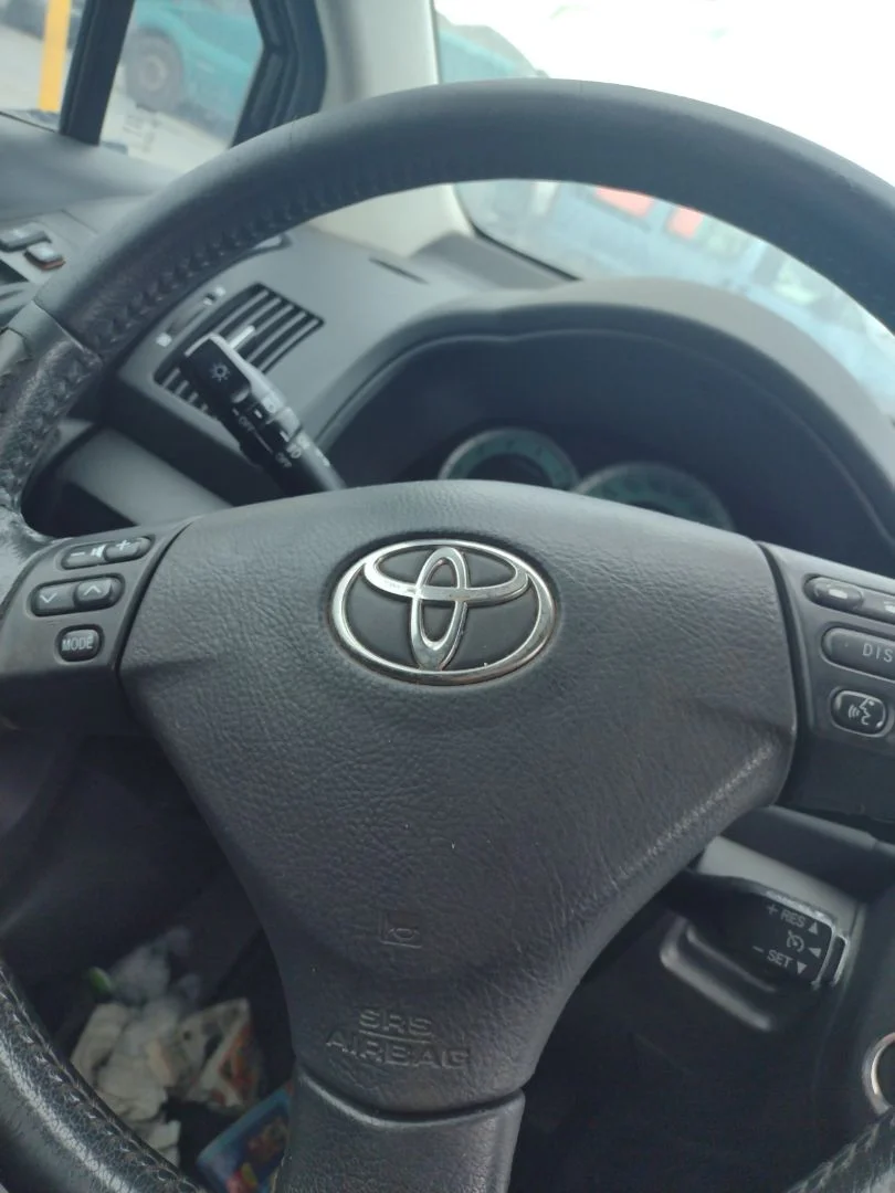 Foto de AIRBAG DELANTERO IZQUIERDO TOYOTA COROLLA VERSO (R1) 2.2 Turbodiesel CAT (136 CV / 100 KW)