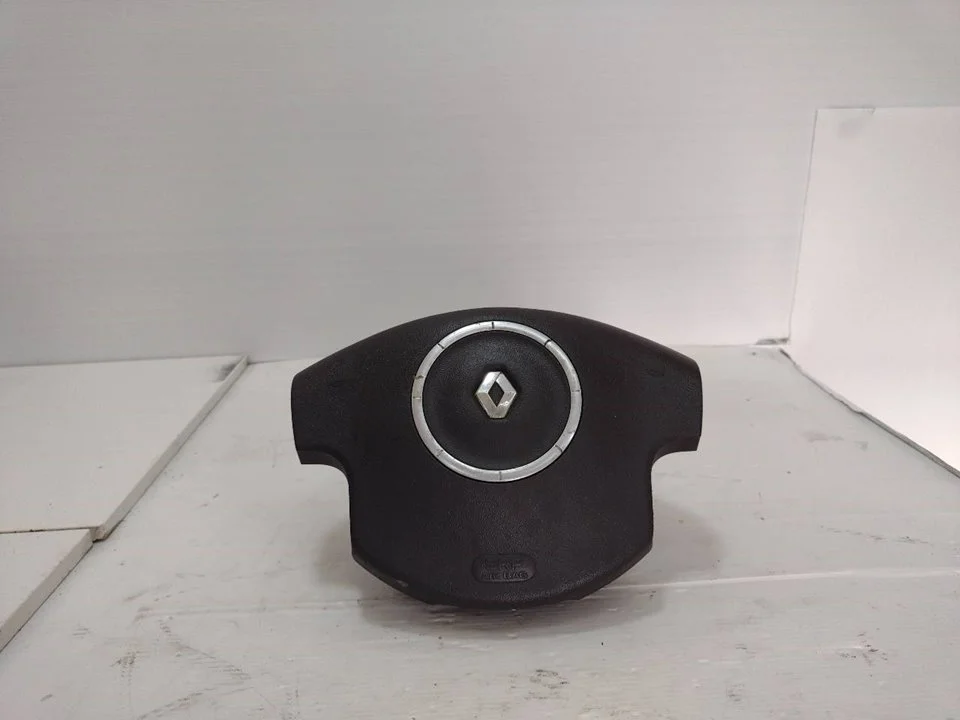 Foto de AIRBAG DELANTERO IZQUIERDO RENAULT MEGANE II COUPE/CABRIO 1.6 16V (112 CV / 82 KW) referencia 6057303