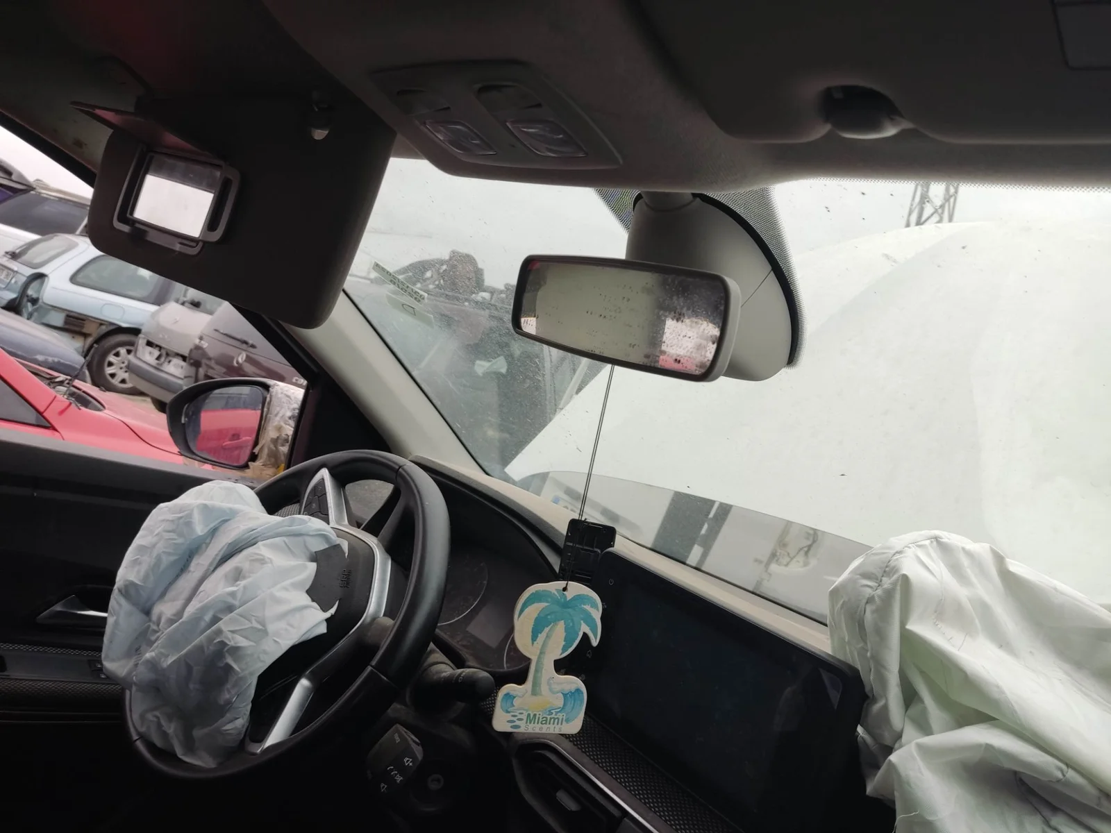 Foto de RETROVISOR INTERIOR DACIA SANDERO III 1.0 TCE CAT (91 CV / 67 KW) referencia 963213836R