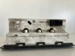 Foto de RELOJ PEUGEOT 206 1.4 (75 CV / 55 KW) referencia 216592759 foto 2