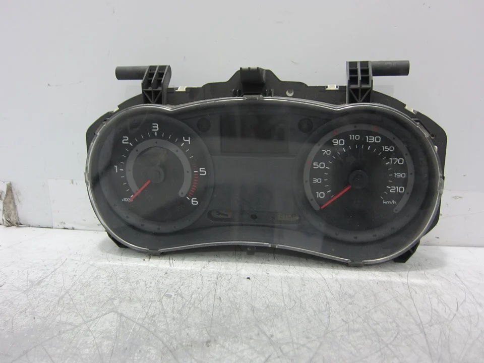 Foto de CUADRO INSTRUMENTOS RENAULT CLIO III 1.5 dCi Diesel (68 CV / 50 KW) referencia 8200582702