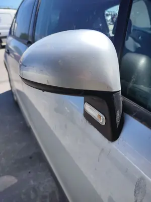 Foto de RETROVISOR DERECHO CITROEN C4 BERLINA 1.6 16V HDi (90 CV / 66 KW) referencia 8149YN foto 3