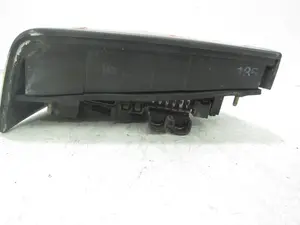 Foto de PILOTO TRASERO IZQUIERDO VOLKSWAGEN GOLF II (191/193) 1.8 16V (KR) (139 CV / 102 KW) referencia 191945257 foto 7