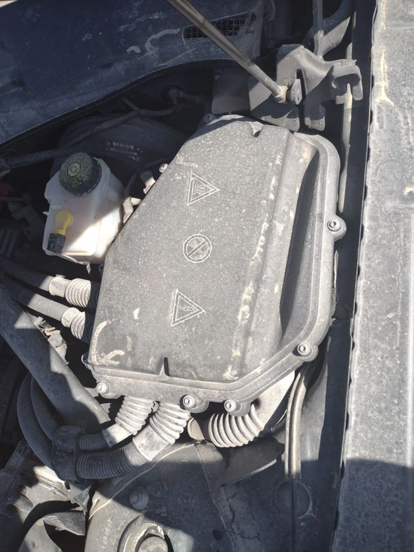 Foto de CAJA RELES / FUSIBLES BMW SERIE Z4 ROADSTER (E89) 2.5 24V CAT (204 CV / 150 KW)