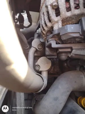 Foto de CONDENSADOR / RADIADOR  AIRE ACONDICIONADO SEAT LEON (1P1) 1.9 TDI (105 CV / 77 KW) referencia 1K0820411AH