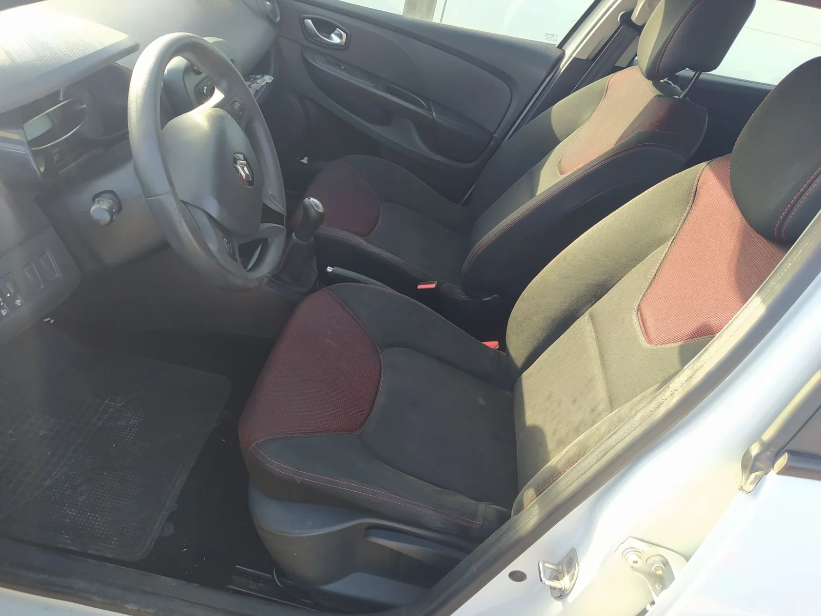 Foto de AIRBAG LATERAL IZQUIERDO RENAULT CLIO IV 1.2 16V (73 CV / 54 KW) referencia 985H19236R