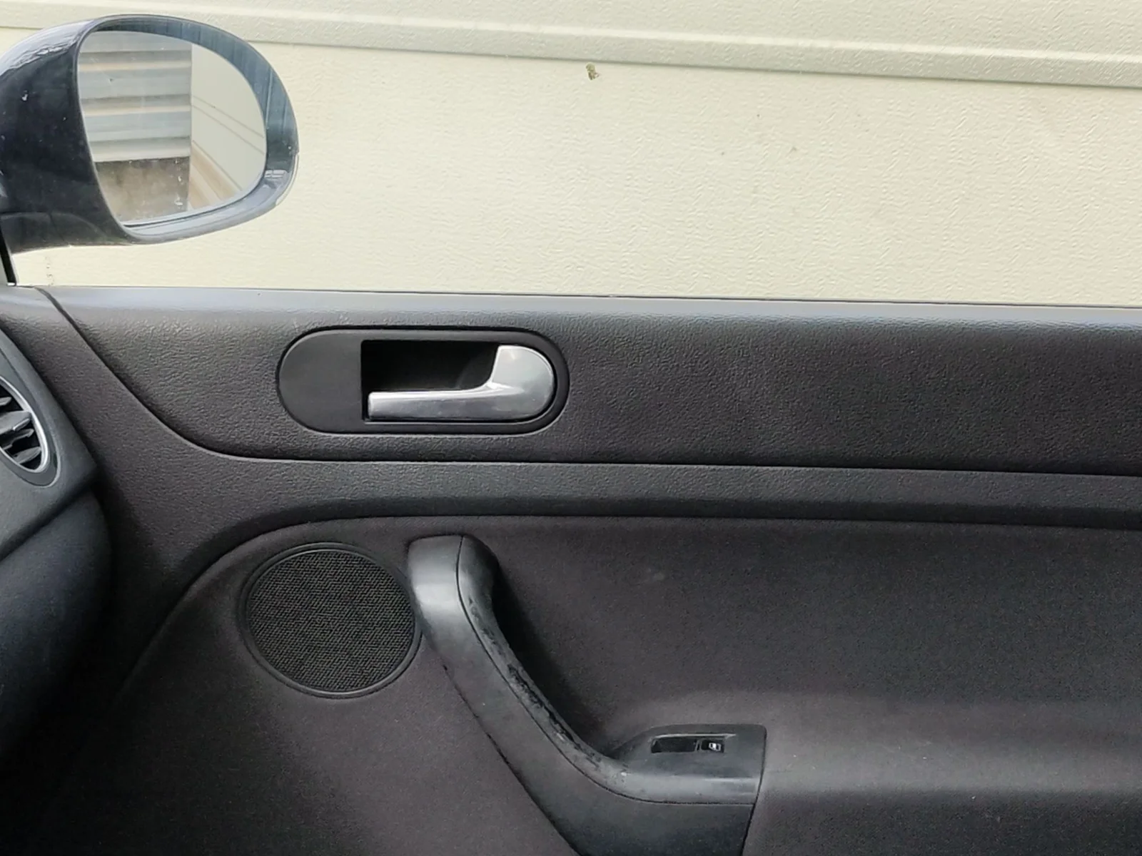 Foto de MANETA INTERIOR DELANTERA DERECHA VOLKSWAGEN GOLF PLUS V (5M1) 1.9 TDI (105 CV / 77 KW)