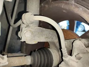 Foto de MANGUETA DELANTERA IZQUIERDA RENAULT MEGANE II BERLINA 5P 1.5 dCi Diesel (106 CV / 78 KW)