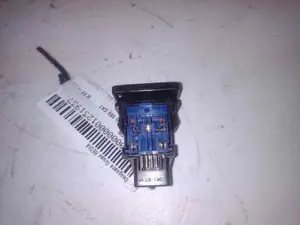 Foto de INTERRUPTOR TOYOTA YARIS (KSP1/NLP1/NSP1) referencia 15C754 foto 2