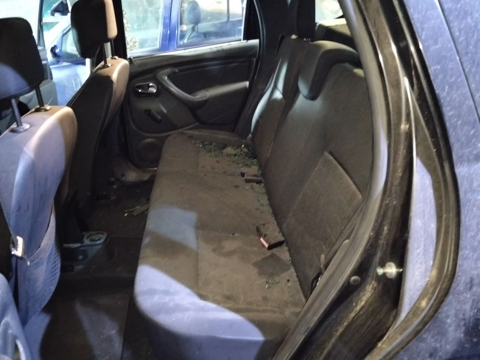 Foto de ASIENTOS TRASEROS DACIA DUSTER I 1.2 16V TCE CAT (125 CV / 92 KW) referencia 886700060R