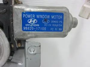 Foto de ELEVALUNAS DELANTERO DERECHO HYUNDAI MATRIX (FC) 1.5 CRDi CAT (102 CV / 75 KW) referencia 9882017100 foto 2