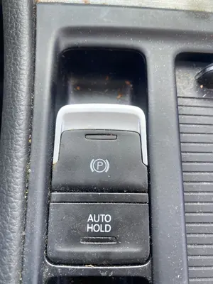 Foto de FRENO DE MANO ELECTRICO VOLKSWAGEN GOLF VII (5G1/BE1) 1.4 16V TSI (122 CV / 90 KW)