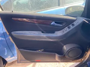 Foto de GUARNECIDO PUERTA DELANTERA IZQUIERDA MERCEDES-BENZ CLASE A (BM 169) 2.0 CDI CAT (109 CV / 80 KW) referencia A1697203970 FKZ