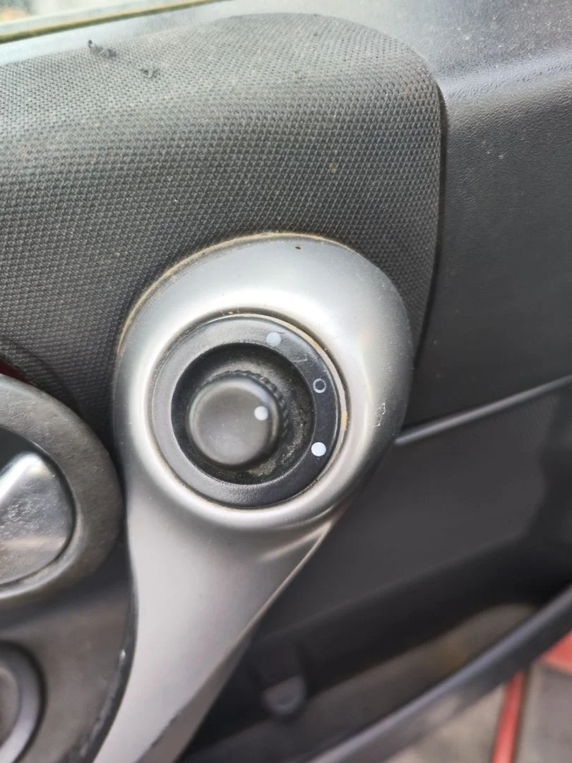 Foto de MANDO RETROVISOR RENAULT MEGANE II BERLINA 3P 1.9 dCi Diesel (120 CV / 88 KW)