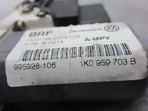 Foto de MOTOR ELEVALUNAS DELANTERO IZQUIERDO VOLKSWAGEN TOURAN (1T1) 2.0 TDI (140 CV / 103 KW) referencia 1K0959703B foto 3