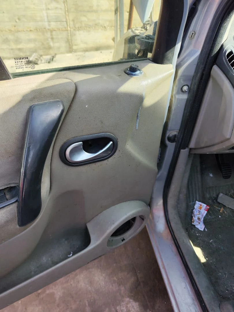 Foto de CENTRALITA CONFORT RENAULT SCENIC II 1.5 dCi Diesel (101 CV / 74 KW) referencia 8200455424