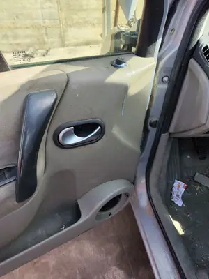 Foto de CENTRALITA CONFORT RENAULT SCENIC II 1.5 dCi Diesel (101 CV / 74 KW) referencia 8200455424