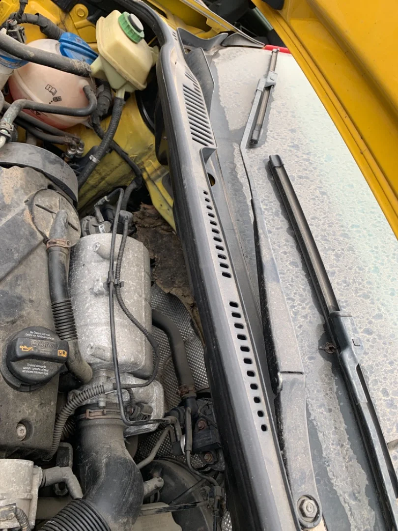 Foto de BRAZO LIMPIA DELANTERO DERECHO VOLKSWAGEN CADDY (2K)(02.2004) 2.0 SDI (69 CV / 51 KW) referencia 2K1955410B