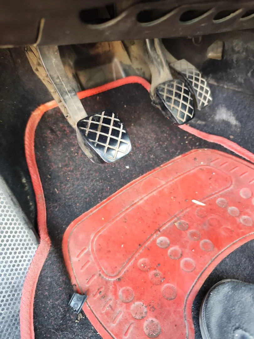 Foto de PEDAL FRENO SEAT LEON (1M1) 1.9 TDI (90 CV / 66 KW)
