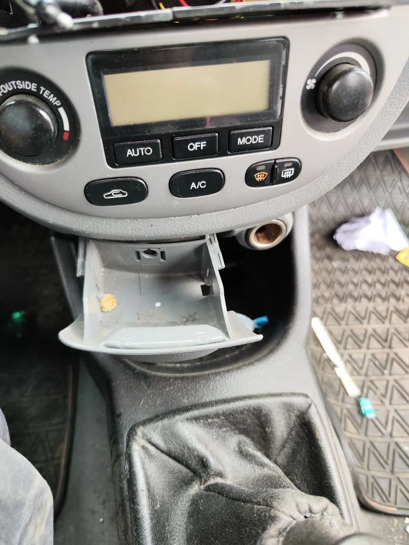 Foto de CENICERO CHEVROLET LACETTI 1.6 CAT (109 CV / 80 KW)