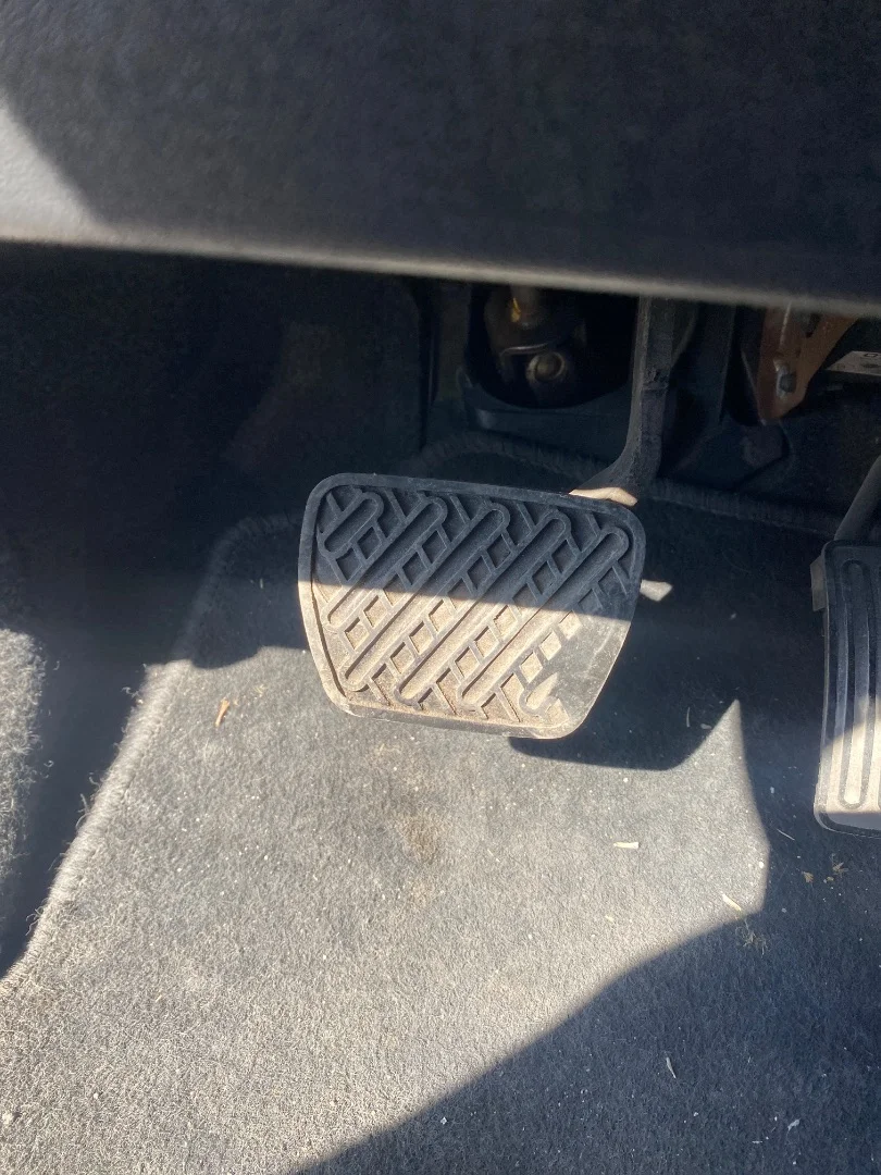 Foto de PEDAL FRENO NISSAN QASHQAI (J10) 2.0 16V CAT (141 CV / 104 KW)