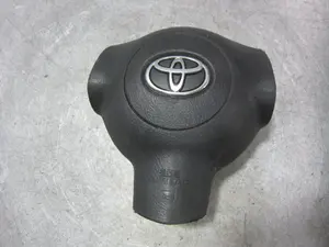 Foto de AIRBAG DELANTERO IZQUIERDO TOYOTA COROLLA (E12) 2.0 Turbodiesel CAT (110 CV / 81 KW) referencia 4513002270 foto 1