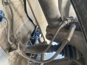 Foto de BRAZO SUSPENSION DELANTERO DERECHO VOLKSWAGEN PASSAT BERLINA (3C2) 2.0 TDI (140 CV / 103 KW)