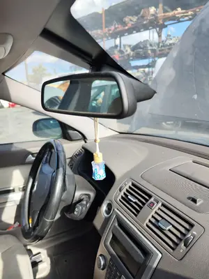 Foto de RETROVISOR INTERIOR VOLVO V50 FAMILIAR 2.0 Diesel CAT (136 CV / 100 KW)
