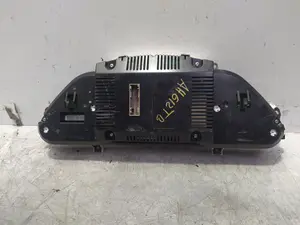 Foto de CUADRO INSTRUMENTOS AUDI A6 BERLINA (4F2) 2.0 TDI (140 CV / 103 KW) referencia 5550007301 foto 4