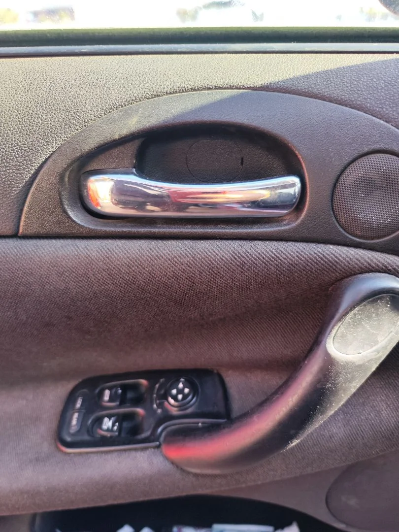 Foto de MANETA INTERIOR DELANTERA IZQUIERDA ALFA ROMEO 147 (190) 1.9 JTD CAT (110 CV / 81 KW)