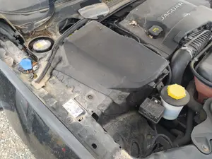 Foto de DEPOSITO LIMPIA JAGUAR XF 3.0 V6 Diesel CAT (241 CV / 177 KW) referencia C2Z 16962