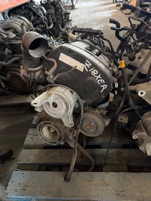 Foto de MOTOR COMPLETO SIN MARCA SIN MODELO referencia Z18XER foto 2