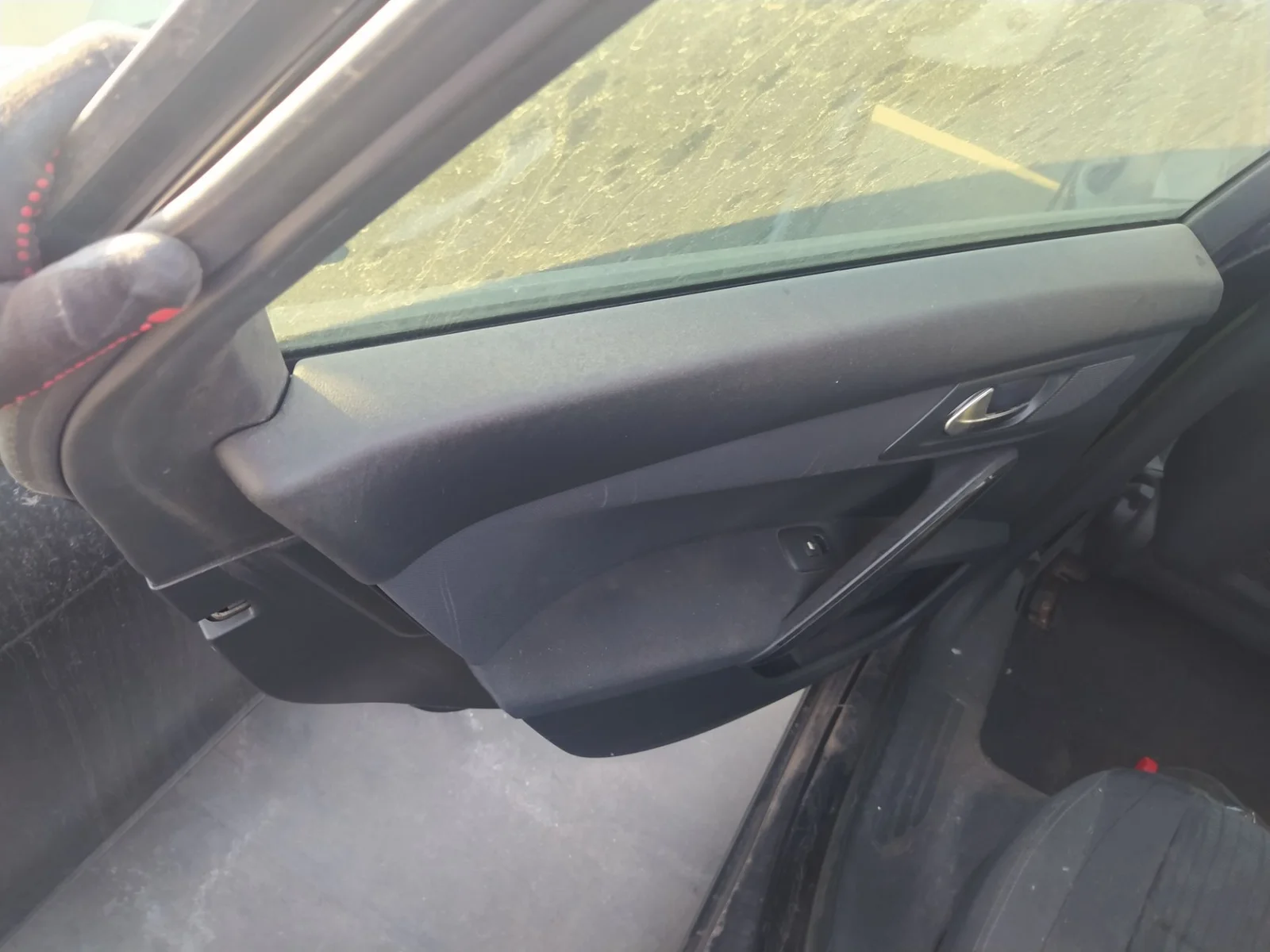 Foto de MANDO ELEVALUNAS TRASERO IZQUIERDO PEUGEOT 508 SW 1.6 HDi FAP (112 CV / 82 KW)