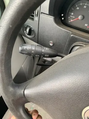 Foto de MANDO INTERMITENTES VOLKSWAGEN CRAFTER FURGÓN (2E) 2.5 TDI DPF (109 CV / 80 KW)