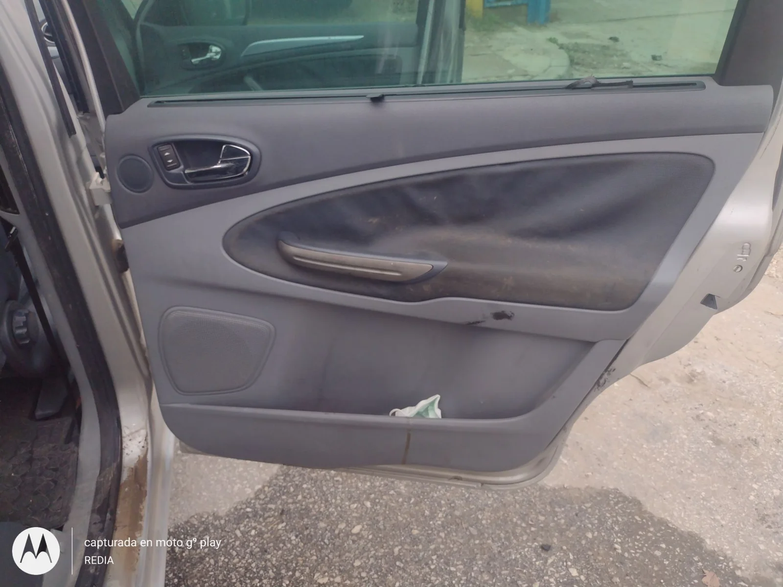 Foto de GUARNECIDO PUERTA TRASERA DERECHA FORD S-MAX (CA1) 2.0 TDCi CAT (140 CV / 103 KW)