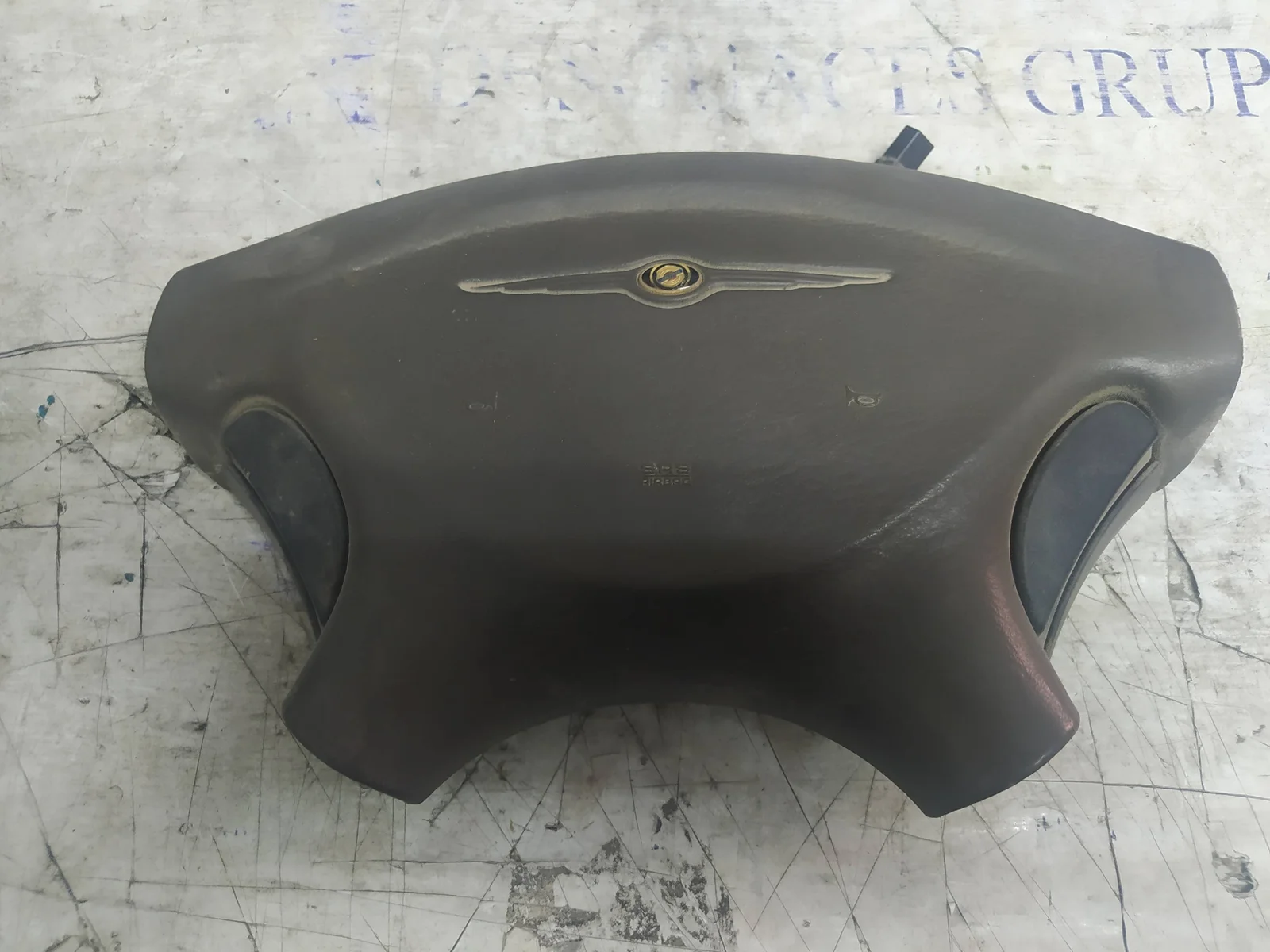 Foto de AIRBAG DELANTERO IZQUIERDO CHRYSLER VOYAGER (RG) 2.5 CRD CAT (143 CV / 105 KW) referencia 0YS901DVAK