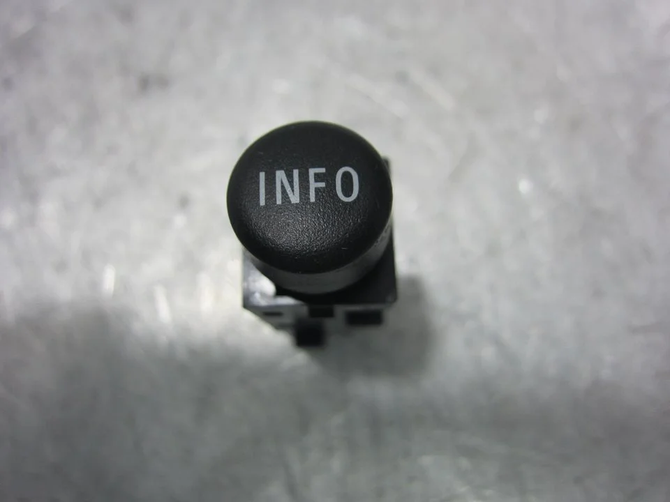 Foto de INTERRUPTOR MITSUBISHI ASX (GA0W) 1.6 CAT (117 CV / 86 KW) referencia R2362