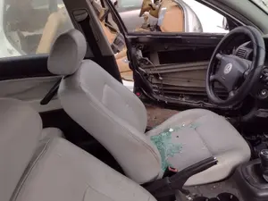 Foto de CINTURON SEGURIDAD DELANTERO IZQUIERDO VOLKSWAGEN PASSAT BERLINA (3B3) 1.9 TDI (131 CV / 96 KW) referencia 3B1857705H FKZ foto 2