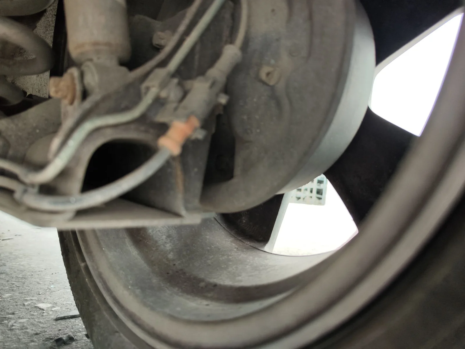 Foto de MANGUETA TRASERA DERECHA OPEL CORSA C 1.2 16V CAT (Z 12 XEP / LB4) (80 CV / 59 KW)