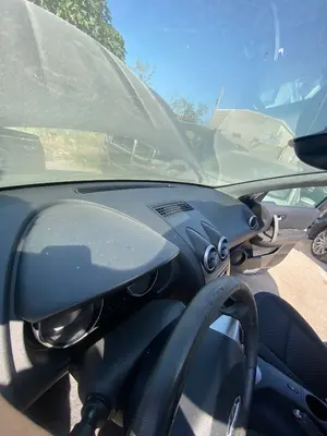 Foto de SALPICADERO NISSAN QASHQAI (J10) 2.0 16V CAT (141 CV / 104 KW) referencia 68030JD90A