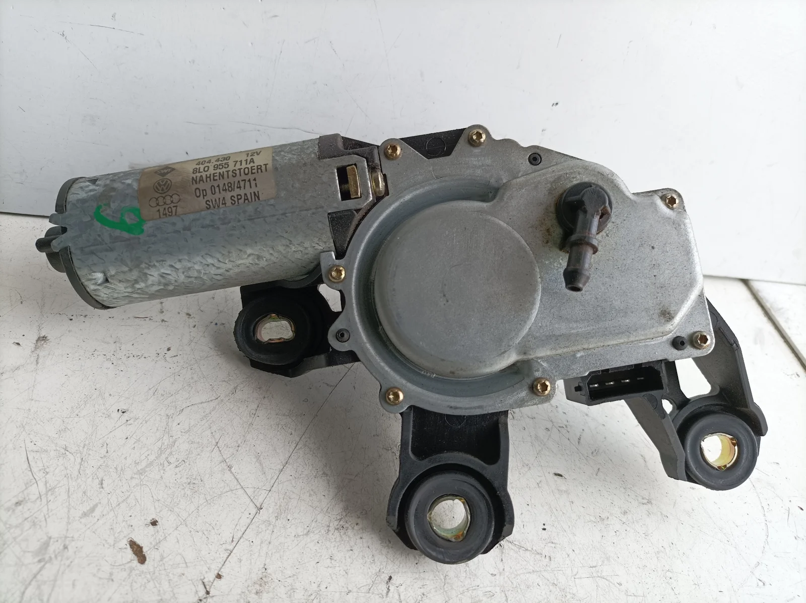 Foto de MOTOR LIMPIA TRASERO AUDI A3 (8L) 1.9 TDI (90 CV / 66 KW) referencia 8L0955711A