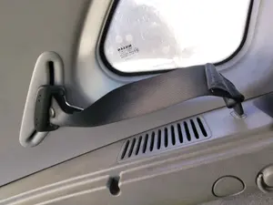 Foto de CINTURON SEGURIDAD TRASERO IZQUIERDO NISSAN ALMERA TINO (V10M) 1.8 16V CAT (114 CV / 84 KW)
