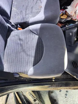 Foto de ASIENTOS TRASERO DERECHO CITROEN XSARA PICASSO 1.6 HDi CAT (9HY / DV6TED4) (109 CV / 80 KW)