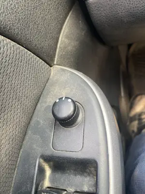 Foto de MANDO RETROVISOR SUZUKI GRAND VITARA (JB/JT) 2.0 16V CAT (140 CV / 103 KW)